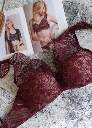 Роскошный бюстгальтер intimissimi