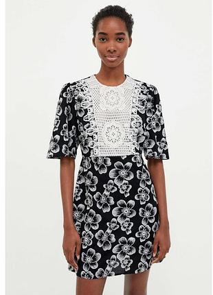 Zara сукня з вишивкою, сукня міні з вишитими квітами