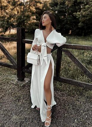 Мусліновий костюм топ з довгими рукавами та спідниця з розрізами2 фото