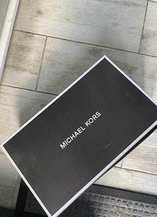 Кросівки унісекс 42 розмір , нові, білого кольору