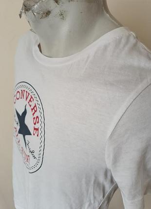 Футболка стильна