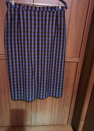 Женская юбка в полоску