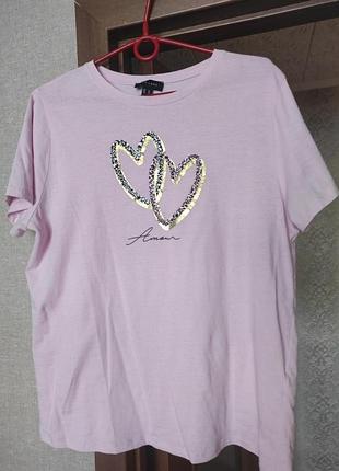 Жіноча футболка