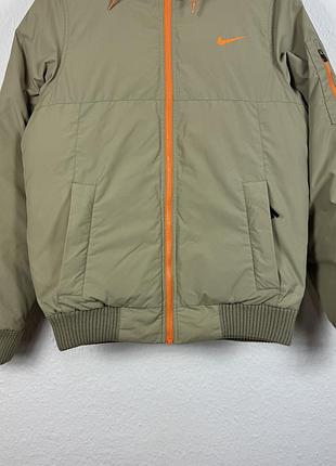 Оригінальний дутий зимовий пуховик nike nylon puffer 550 editions beige hooded jacket size s-m6 фото
