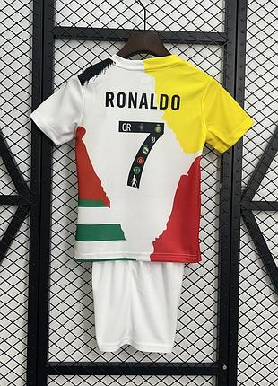 Дитяча футбольна форма роналдо всі клуби special edition ronaldo футболка шорти реал мадрид найк