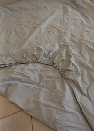 Простынь 130×190.💥
в очень хорошем состоянии 🍾
бавовна 100/❤️
выстиранная прополоченная ленром 💥