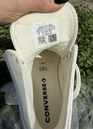 Оригінальні нові шкіряні кеди converse chuck.3 фото