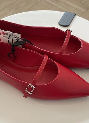 Мюлі червоні, 36 р. pull&bear