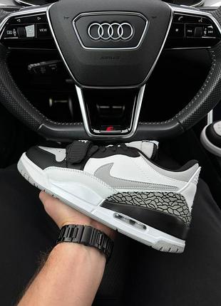 Чоловічі кросівки nike air jordan legacy 312 low m white black grey