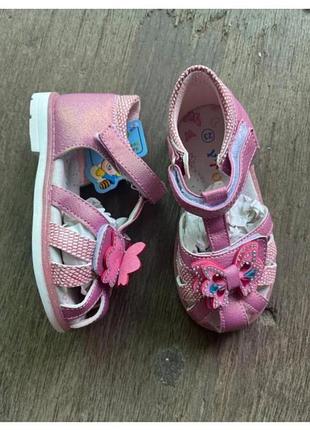 Красивые босоножки