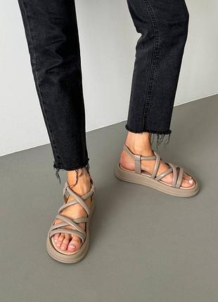 Босоніжки сандалі натуральна шкіра шкіряні бежеві нюд з переплетенням