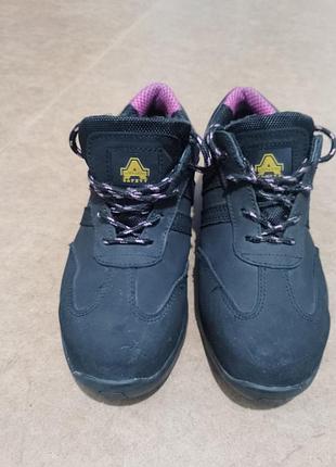 Напівчеревики захисні жіночі amblers safety. розмір 38