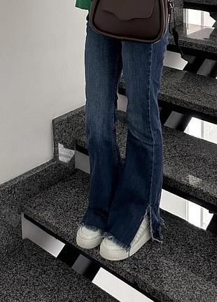 Джинси кльош