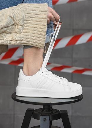 Жіночі кросівки star mini white