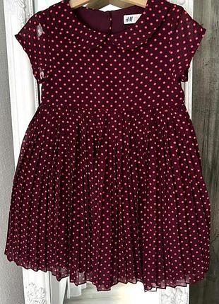 Новое праздничное, очень красивое платье с воротничком, оплисерированный низ.