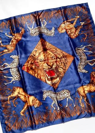 Vintage animal print safari «ревучий лев» silk satin