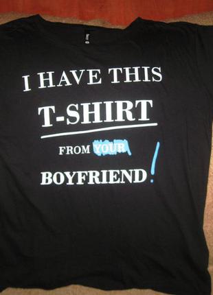 Футболка з принтом чорна