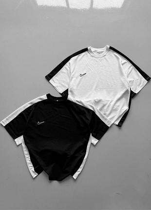 Футболка чоловіча оверсайз nike black white