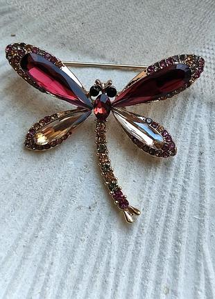 Брошка бабка 6