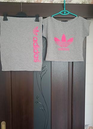 Спортивний костюм-футболка спідниця жіночий сірий adidas не оригінал розмір l