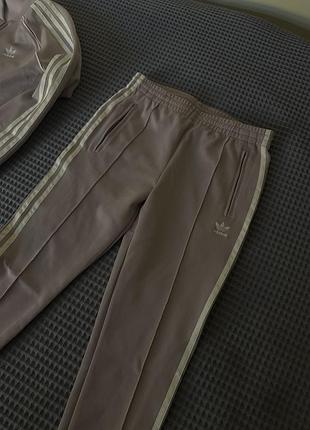 Костюм жіночий adidas оригінал, розмір s