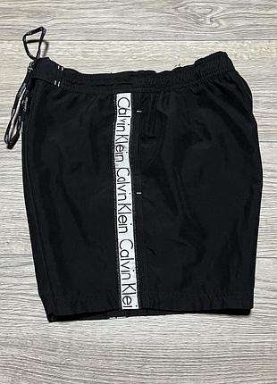 Шорты calvin klein l size