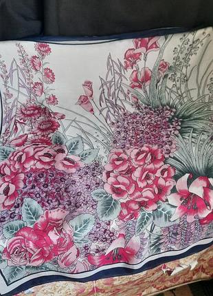 Невагома шовкова хустка