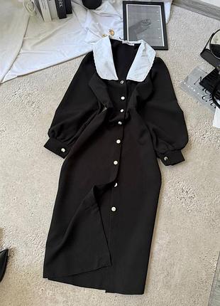 Cукня с акцентным воротничком