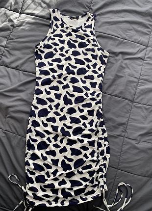 Плаття пряме