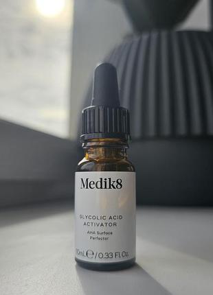 Гликолевая сыворотка medik8 glycolic activator 10 мл
