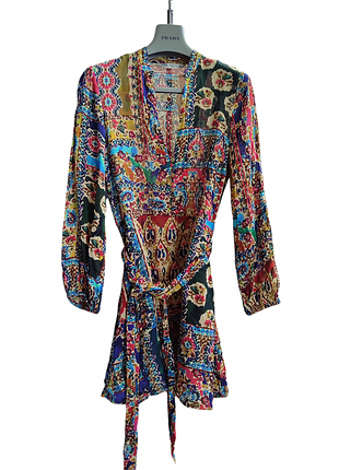Красивое платье под dolce&amp;gabban....