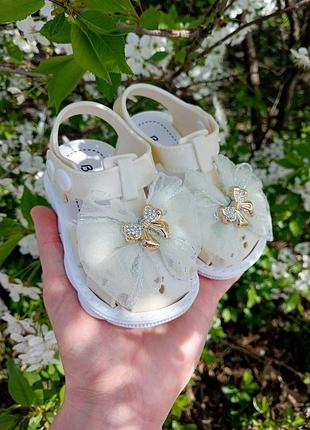 Босоніжки для дівчат 4