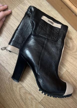 Чоботи жіночі , шкіра, розмір 38 (24-24,5см)