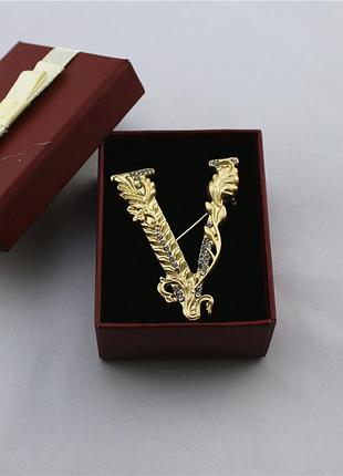 Елегантна брошка з камінням 💎