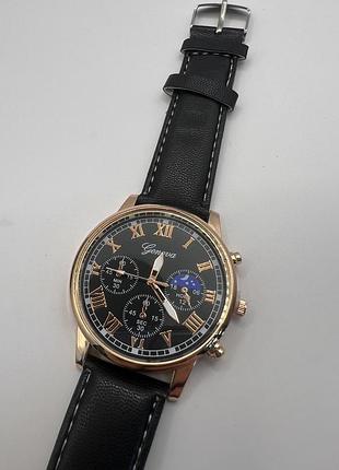 Чоловічий годинник на ремінці