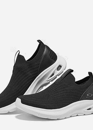 Чоловічі мокасини skechers 118076 blk у розмірах 42, 43, 44. чорного кольору, нові.