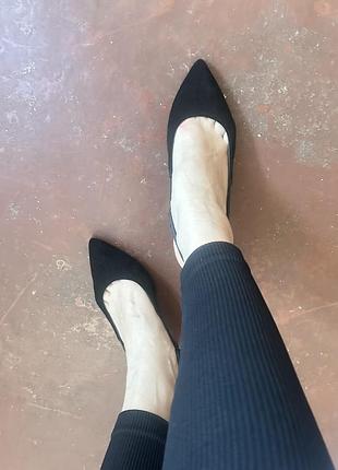 Слінгбеки замшеві