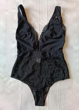 Черное боди tezenis с кружевом v подобный вырез новое р.s/m