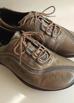 Туфли кроссовки clarks хаки натуральная кожа р.39