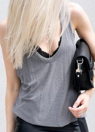 Майка металлик серая