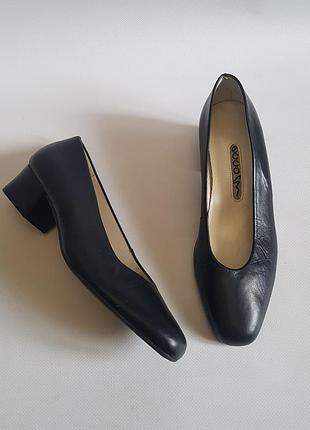 Лодочки ecco