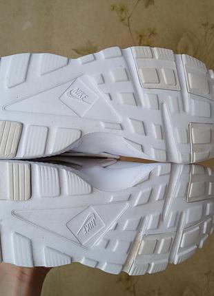 Кросівки підліткові nike huarache на стопу 23,5-24 см стан нових10 фото