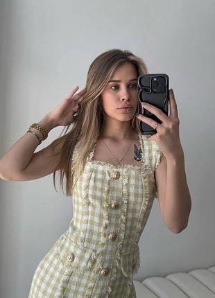 Сукня люкс класу 4