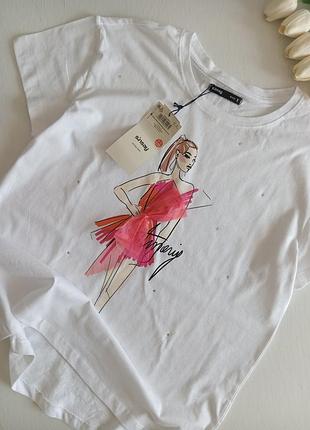 Фірмова футболка