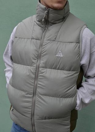 Жилетка nike acg