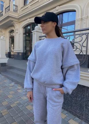 Серый костюм  тёплый на зиму
