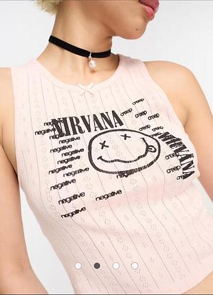 Рожева трикотажна майка nirvana bershka
жилет bershka nirvana pointelle розового цвета