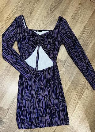 Полосате плаття