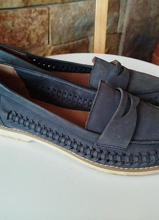 Туфли с перфорацией 26см кожа