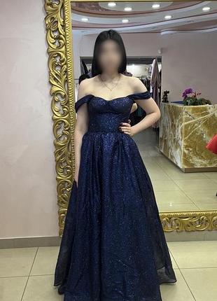 Сукня вечірня